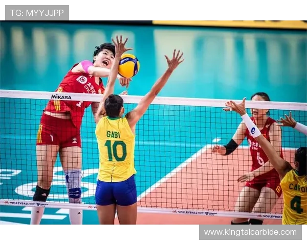 中国女排鏖战五局力克强敌再现团队精神点燃全国球迷激情