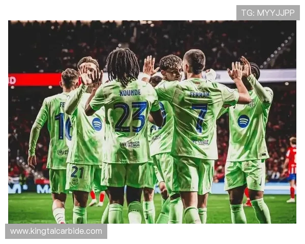 伯明翰俱乐部历史辉煌与挑战并存，探索英格兰足球的独特魅力与成就