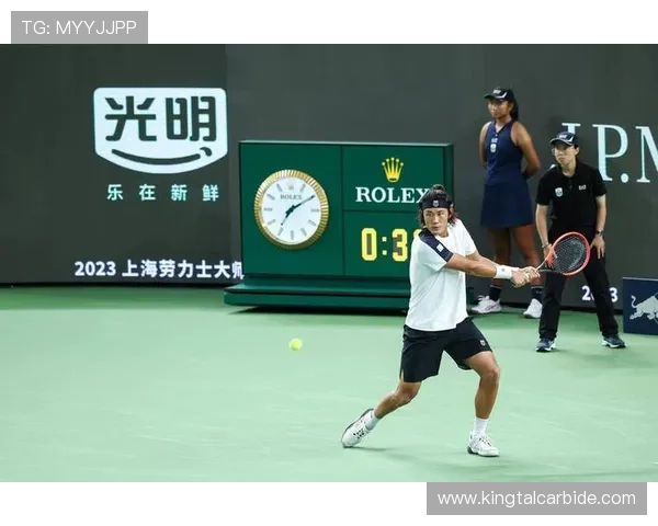 张之臻勇夺大师赛四强中国网球男子单打再创历史新高 张之臻勇夺大师赛四强中国网球男子单打再创历史新高