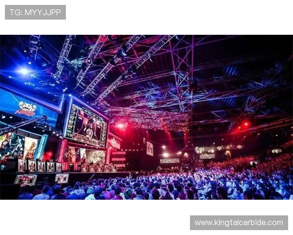 《全球电竞赛事热度攀升 各大战队角逐年度冠军席位》