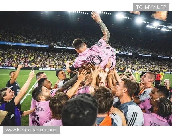 梅西加盟迈阿密国际引发全球足球热潮震动，助力美国足球崛起