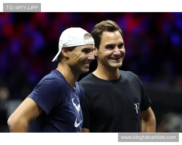 网球大师赛激战正酣 费德勒复出首战不敌纳达尔新星