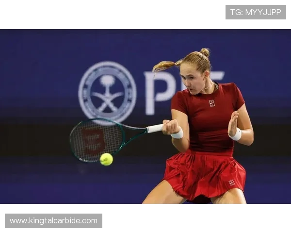 网球赛事激战正酣 新兴选手挑战老将排名巅峰谁能脱颖而出