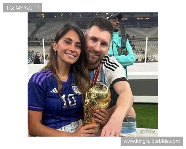 梅西转会后的首场比赛大胜，阿根廷球王再度证明其无可替代的传奇地位