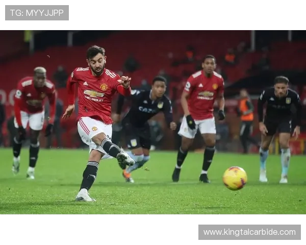 西汉姆联迎来新赛季关键调整球队重建与战术升级冲击英超前列目标